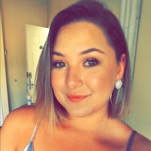 Meet your Posher, Karly